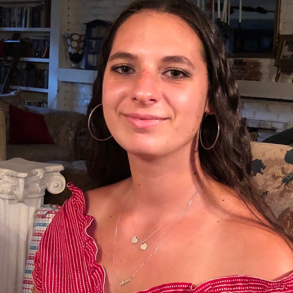 Meet your Posher, Clare - Picture 2 of 3